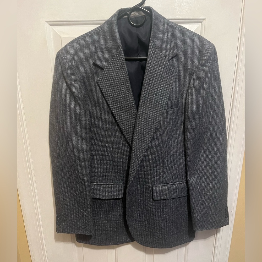 100% pure wool sports jacket.